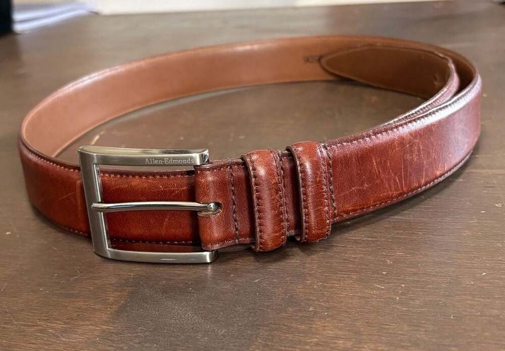 Allen Edmonds Calfskin Leather Belt Size 100/40 Brown